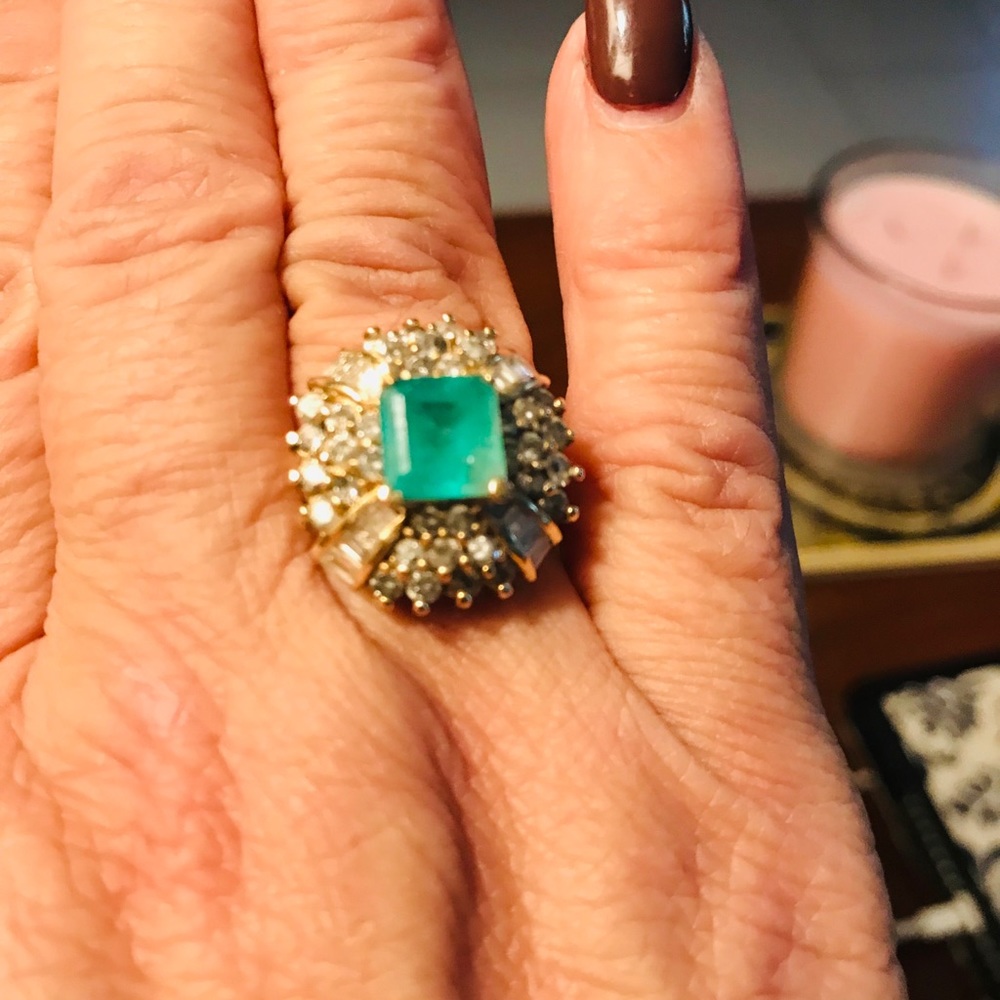 Emerald ring